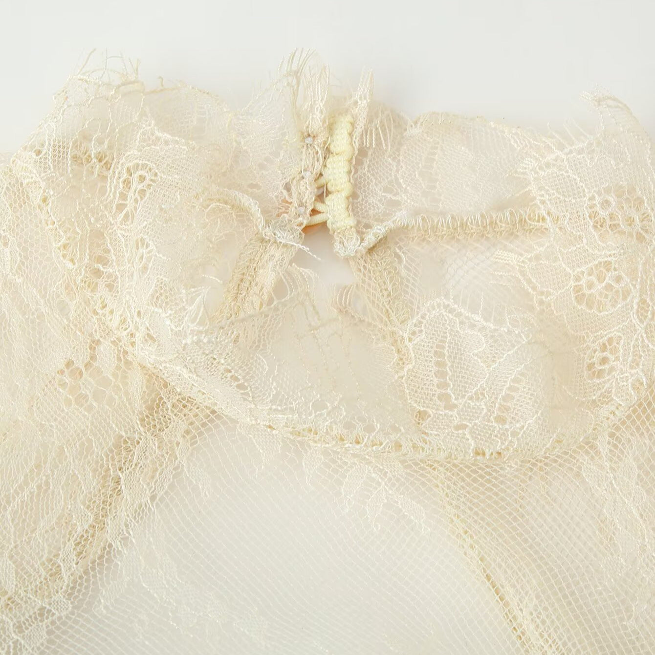 Vestido de encaje Aria